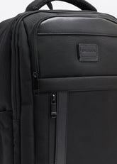 أدريان بلاك