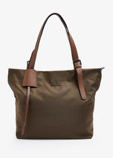 أدريان بلاك