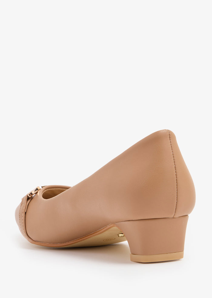 Lucia Re - Beige
