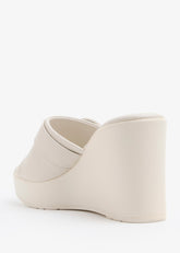 زالي-كاميل سويت