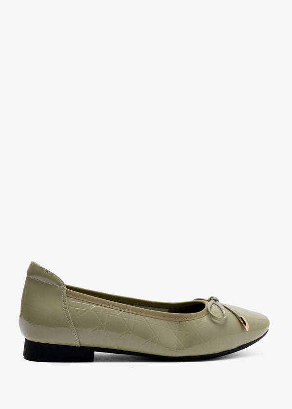Junia-Green