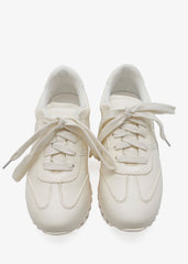 إيزادورا - أبيض