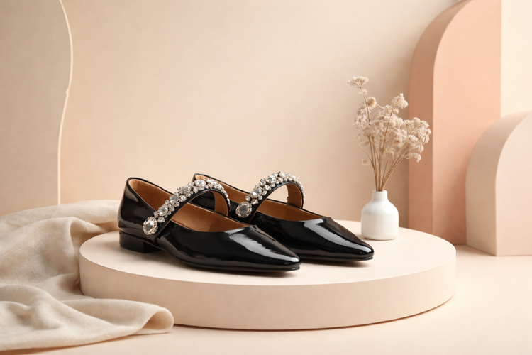 Women’s ballerina flats in classic styles.