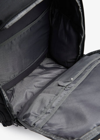 أدريان بلاك