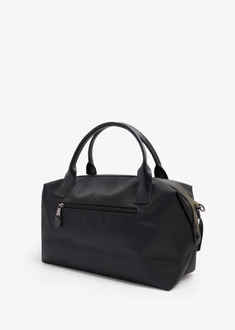 أدريان بلاك