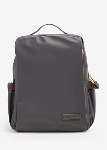 أدريان بلاك