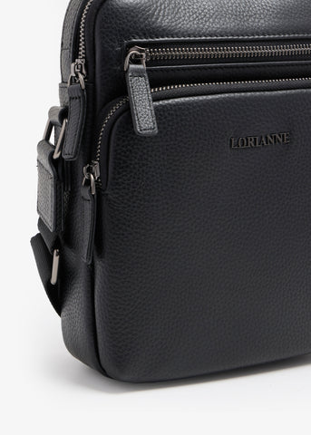 أدريان بلاك