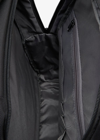 أدريان بلاك