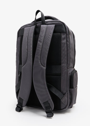 أدريان بلاك