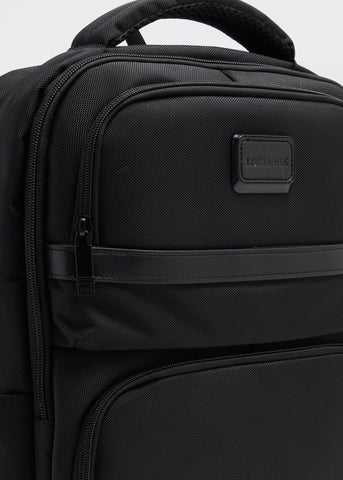 أدريان بلاك