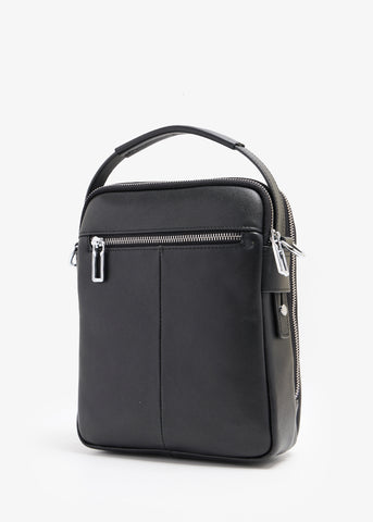 أدريان بلاك