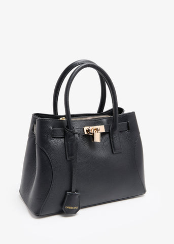 أدريان بلاك