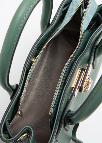 أدريان بلاك