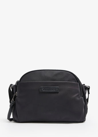 أدريان بلاك