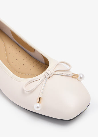 Diantha-Re - Ballerinas Attached With Metal Logo
