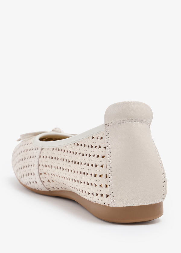 Shilpa-Re  - Ballerinas