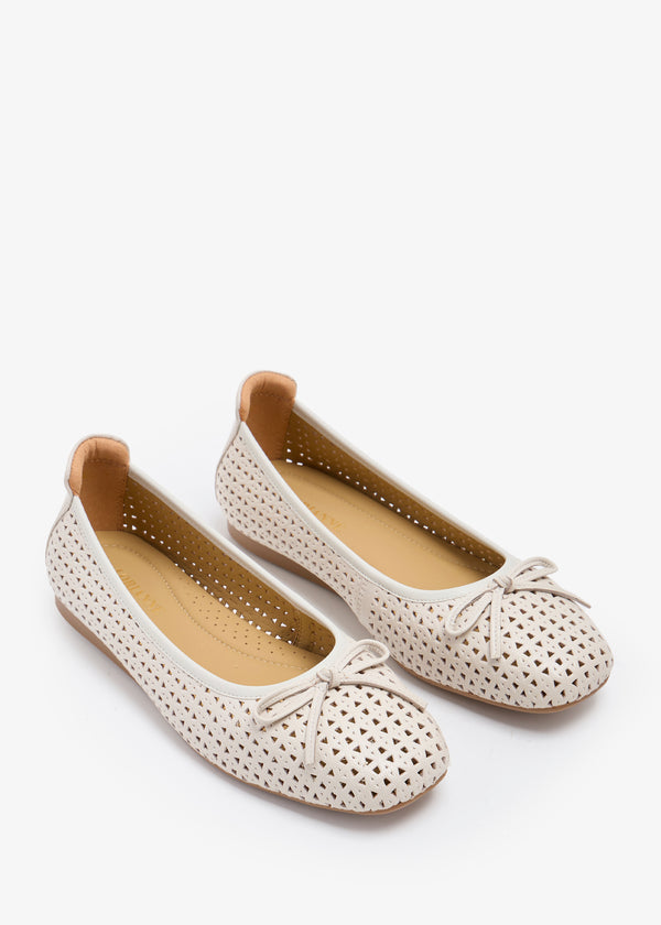 Shilpa-Re  - Ballerinas