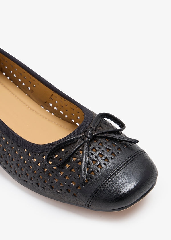 Belmira - Mary Jane Pumps