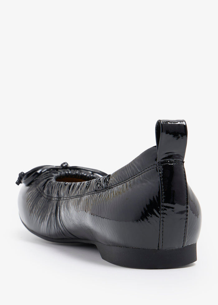 Atiena - Ballerinas
