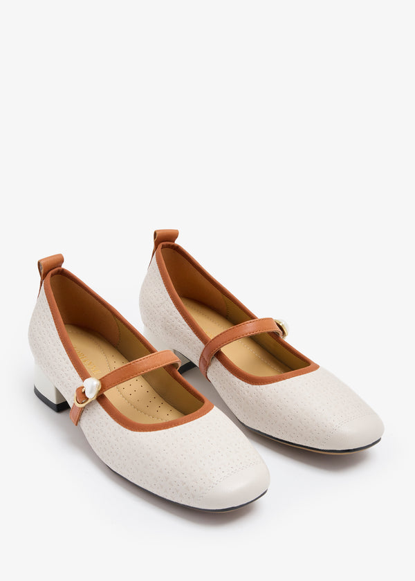 Velvela - Mary Jane Pumps