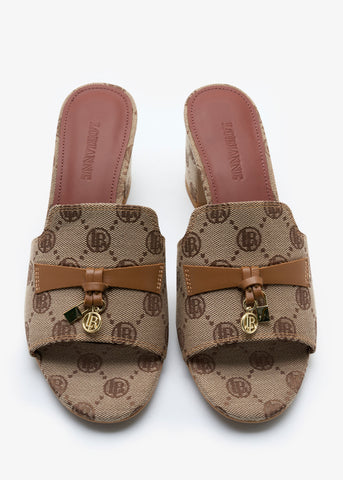 Eudora-Apricot cloth