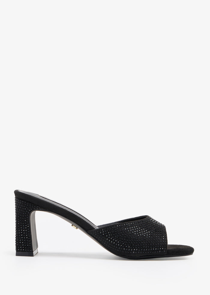 Octavia-BLACK