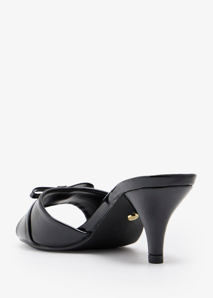 Celine-BLACK