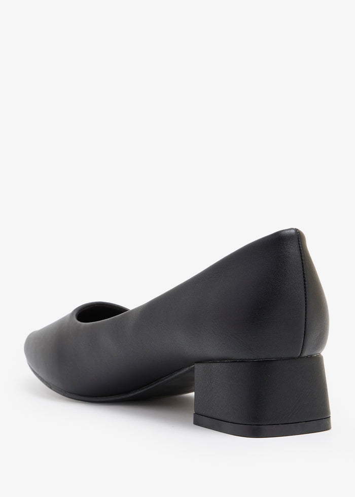 Estell Re - Black