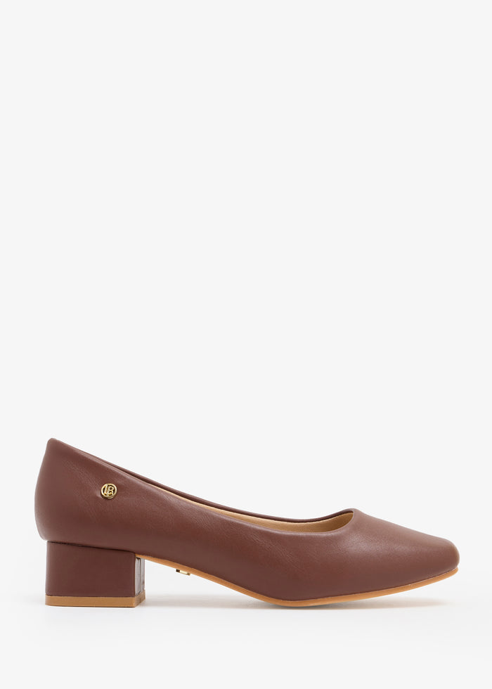 Estell Re - Brown