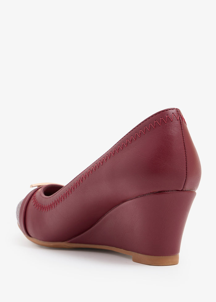 Vinnie Re - Maroon