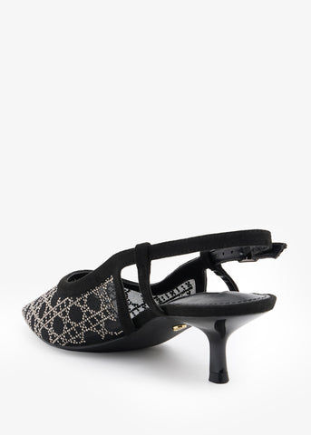 Zaria Re-Black