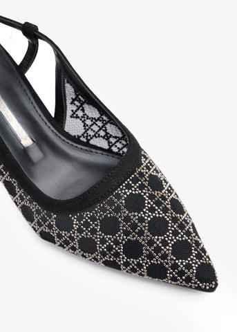Zaria Re-Black