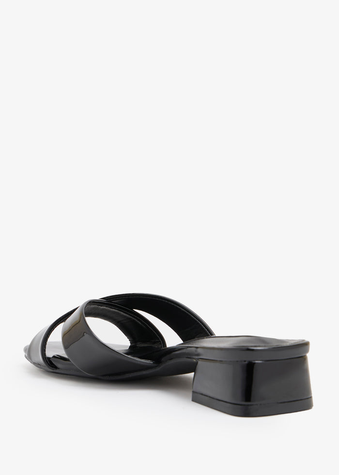Weena - Black