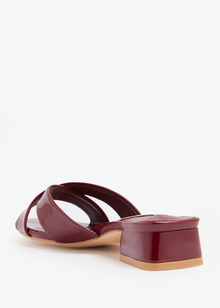 Weena - Burgundy