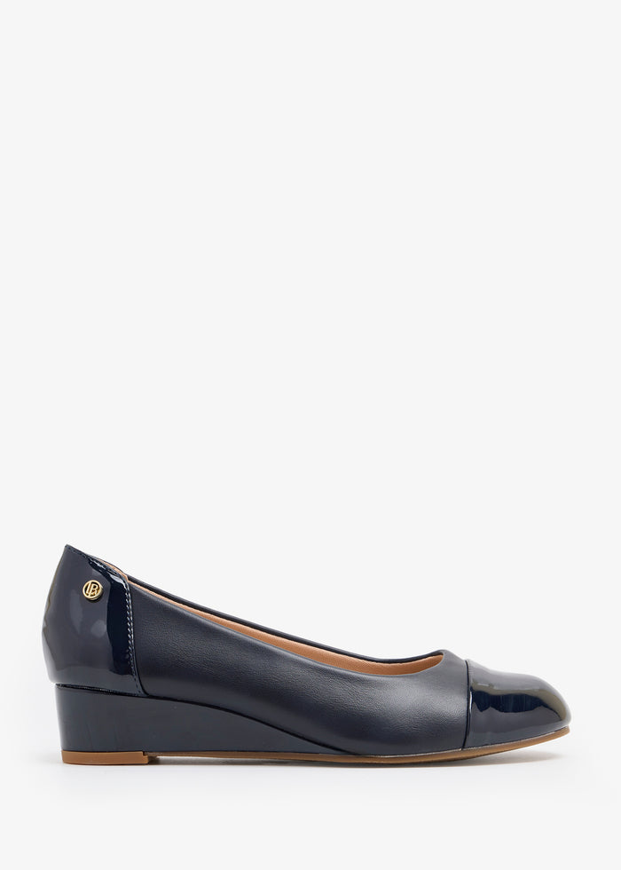 Shanti Re - Navy