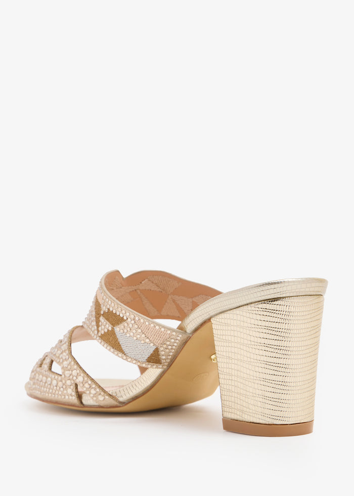 Shania Re - L.Gold